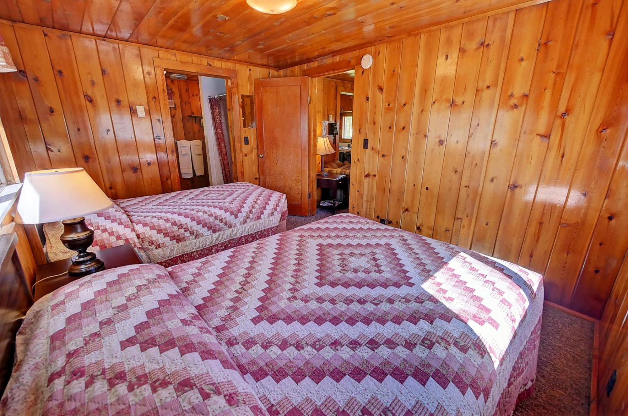 Idle A While Cabins Twisp Екстер'єр фото