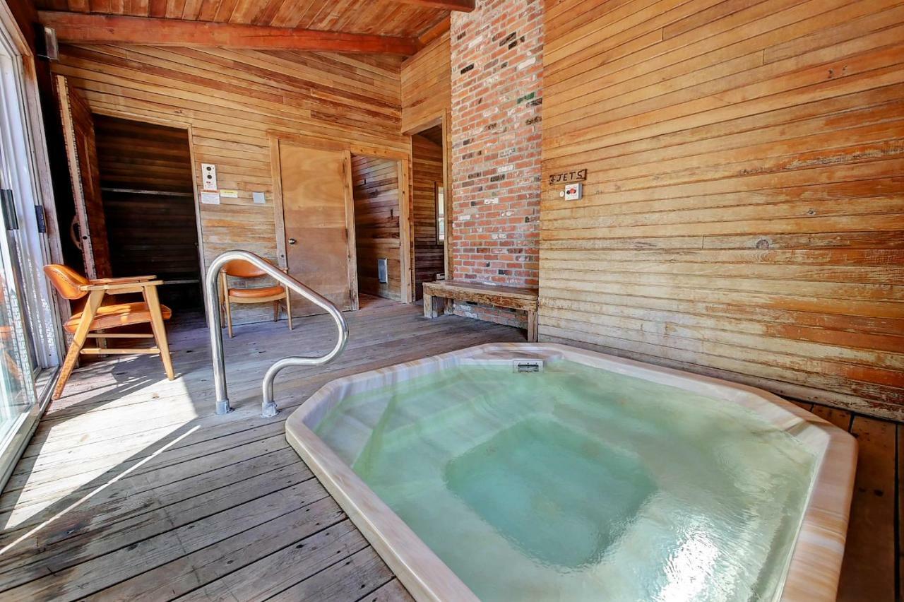 Idle A While Cabins Twisp Екстер'єр фото
