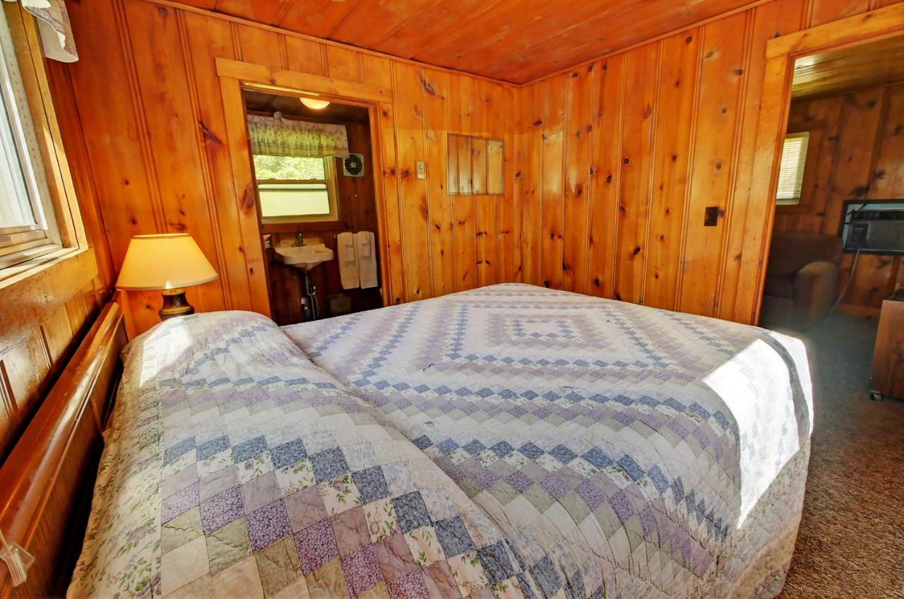 Idle A While Cabins Twisp Екстер'єр фото