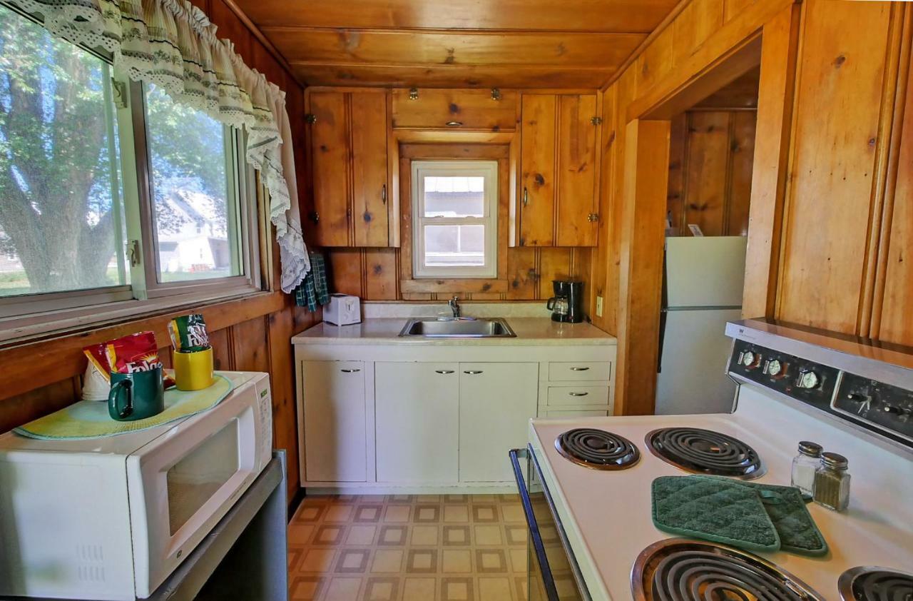 Idle A While Cabins Twisp Екстер'єр фото